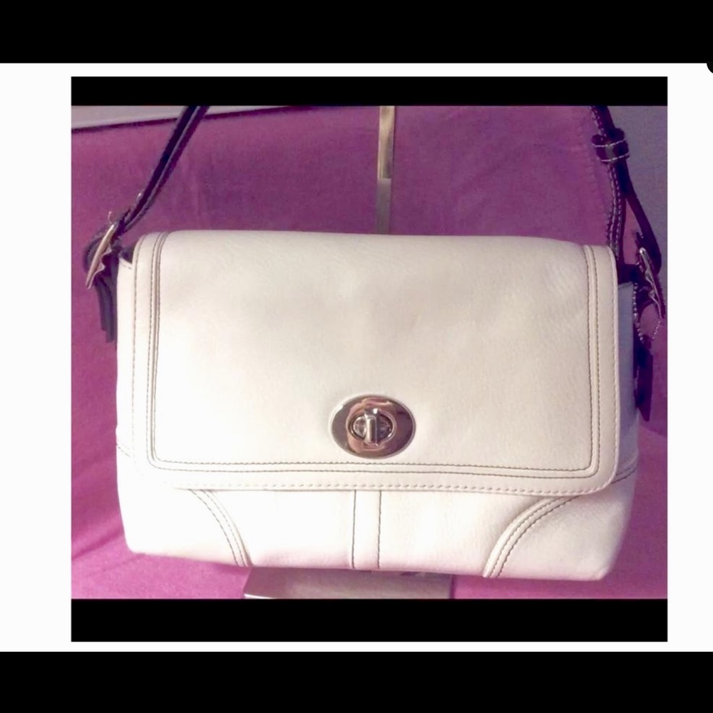 Coach White Bag‼️SOLD‼️